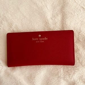 Kate Spade Red Wallet 💄